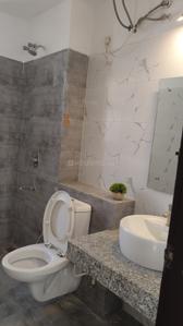 Image of 1340 Sq.ft 2 BHK Apartment / Flat for sale in Umang Winter Hills, Sector 77, Gurgaon for Rs. 13900000