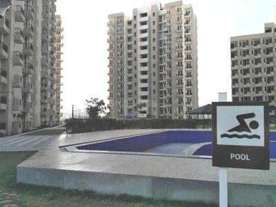 Image of 1340 Sq.ft 3 BHK Apartment / Flat for sale in Mapsko Paradise, Sector 83, Gurgaon for Rs. 13500000