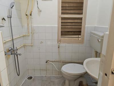Bathroom Image of 1300 Sq.ft 3 BHK Duplex for rent in New Tippasandra Bengaluru for Rs. 65000