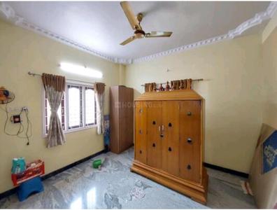 Bedroom Image of 3000 Sq.ft 3.5 BHK Duplex for rent in Kolathur Chennai for Rs. 100000