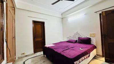 Bedroom Image of 1620 Sq.ft 3 BHK Apartment / Flat for sale in Vivek Vihar New Delhi for Rs. 29000000