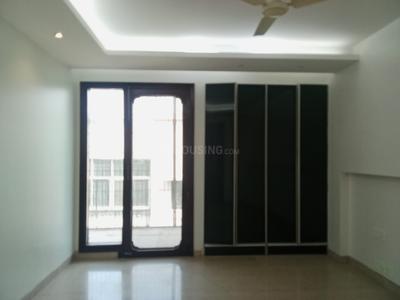 Bedroom Image of 2700 Sq.ft 4 BHK Builder Floor for sale in Saket New Delhi for Rs. 72000000