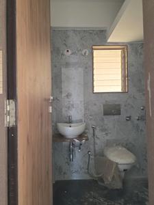 Common Bathroom Two Image of 1550 Sq.ft 4 BHK Apartment / Flat for sale in Yash Platina, Virar West Virar for Rs. 16500000