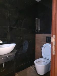 Common Bathroom Image of 1774 Sq.ft 3 BHK Apartment / Flat for sale in ACE Ace Starlit, Sector 150 Noida for Rs. 28500000