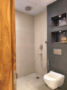 Bedroom Two Image of 2100 Sq.ft 3 BHK Apartment / Flat for sale in Apex Apartments, Sector 45 Gurgaon for Rs. 27000000