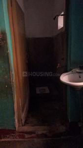 Bathroom Image of 200 Sq.ft 1 RK Independent House for rent in Rasulgarh Bhubaneswar for Rs. 8000