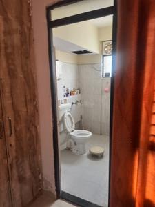 Bathroom Image of 750 Sq.ft 2 BHK Apartment / Flat for sale in Origin Floridaa, Sector 82 Faridabad for Rs. 4300000