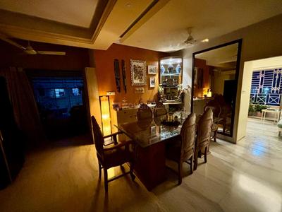 Hall Image of 2500 Sq.ft 4 BHK Apartment / Flat for sale in New Town Kolkata for Rs. 18500000