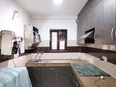 Kitchen Image of 1125 Sq.ft 3 BHK Apartment / Flat for sale in Mahavir Enclave New Delhi for Rs. 8000000