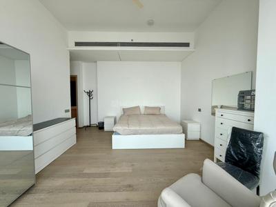Bedroom Image of 2800 Sq.ft 4 BHK Apartment / Flat for sale in Rustomjee Crown, Prabhadevi Mumbai for Rs. 190000000