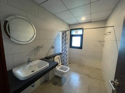 Image of 2483 Sq.ft 3.5 BHK Apartment / Flat for sale in Sobha Marina One, Marine Drive, Kochi for Rs. 38000000