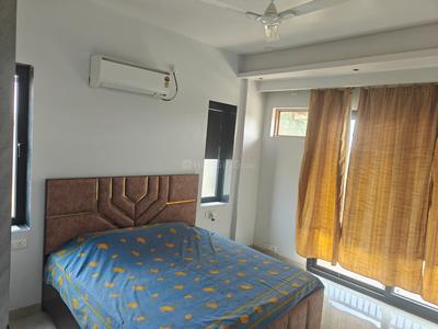 Bedroom Image of 1700 Sq.ft 3 BHK Independent House for sale in BPTP Amstoria , Sector 102 Gurgaon for Rs. 32500000