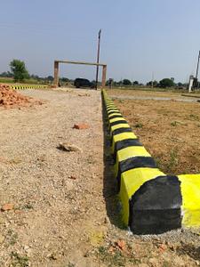 Image of 1000 Sq.ft Residential Plot / Land for sale in Marihan, Mirzapur for Rs. 500000