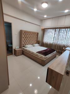 Bedroom Image of 999 Sq.ft 2 BHK Apartment / Flat for sale in Kumar Pebble Park, Hadapsar Pune for Rs. 6500000