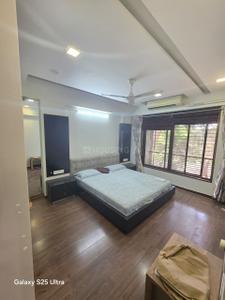 Bedroom Image of 3200 Sq.ft 3 BHK Apartment / Flat for rent in Old Wadaj Ahmedabad for Rs. 70000
