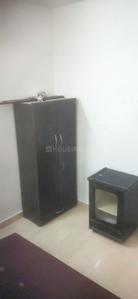 Bedroom Image of 720 Sq.ft 2 BHK Builder Floor for rent in Shalimar Bagh New Delhi for Rs. 28000