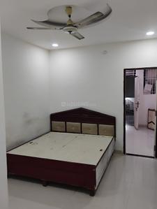 Bedroom Image of 500 Sq.ft 1 BHK Apartment / Flat for rent in Khatiwala Tank Indore for Rs. 10500