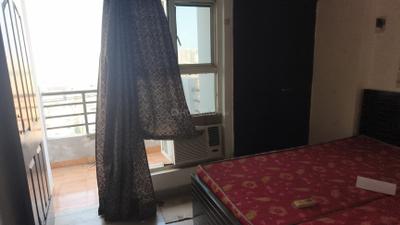 Bedroom Image of 1000 Sq.ft 2 BHK Apartment / Flat for rent in Supertech Icon, Indirapuram Ghaziabad for Rs. 28000