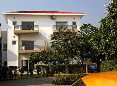 Image of 2185 Sq.ft 3.5 BHK Villa for sale in Paramount Golfforeste Villas, Surajpur, Greater Noida for Rs. 27000000