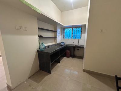 Kitchen Image of 1100 Sq.ft 2 BHK Apartment / Flat for rent in Azam Nagar Belagavi for Rs. 12000