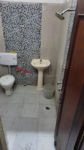 Bathroom Image of 300 Sq.ft 1 BHK Apartment / Flat for rent in Sector 8 Ambala for Rs. 8000
