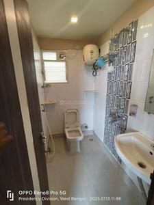 Bathroom Image of 1860 Sq.ft 4 BHK Apartment / Flat for rent in Tirath Devi Apartment, Rajarhat Kolkata for Rs. 37000