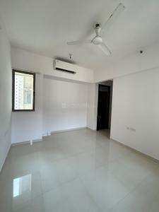 Bedroom Image of 1050 Sq.ft 2 BHK Apartment / Flat for sale in Lodha Splendora, Thane West Thane for Rs. 8000000