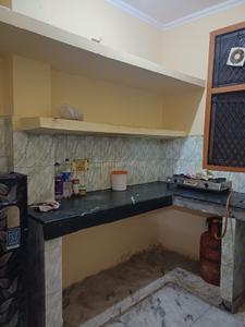 Kitchen Image of 700 Sq.ft 2 BHK Builder Floor for rent in Sector 22 Noida for Rs. 18000