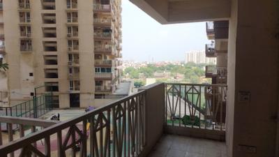 Image of 1075 Sq.ft 2 BHK Apartment / Flat for sale in Gaur City 7th Avenue, Noida Extension, Greater Noida for Rs. 8600000