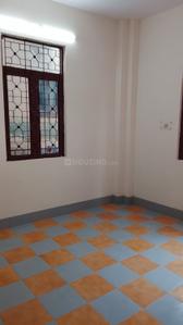 Bedroom Image of 900 Sq.ft 2 BHK Apartment / Flat for rent in Burari Best Builder Floor, Burari New Delhi for Rs. 14000