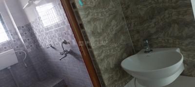 Bathroom Image of 1100 Sq.ft 2 BHK Apartment / Flat for rent in Adabari Guwahati for Rs. 12000