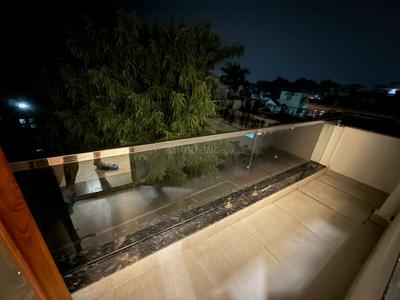 Balcony Image of 1500 Sq.ft 2 BHK Builder Floor for rent in Sahastradhara Road Dehradun for Rs. 20000