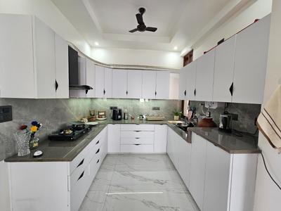 Kitchen Image of 2200 Sq.ft 3 BHK Builder Floor for rent in Ballupur Dehradun for Rs. 45000