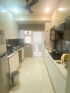 Kitchen Image of 2450 Sq.ft 4 BHK Apartment / Flat for sale in Central Park Aqua Front Towers, Sector 33 Sohna for Rs. 29000000