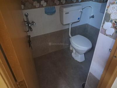 Bathroom Image of 1200 Sq.ft 2 BHK Independent House for rent in Madhavi Nagar Kurnool for Rs. 10500