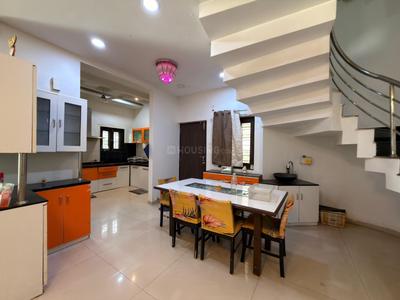 Hall Image of 5000 Sq.ft 6 BHK Independent House for rent in Swawlambi Nagar Nagpur for Rs. 100000
