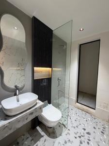 Image of 850 Sq.ft 2 BHK Apartment / Flat for sale in Dream Signature, Andheri West, Mumbai for Rs. 16000000