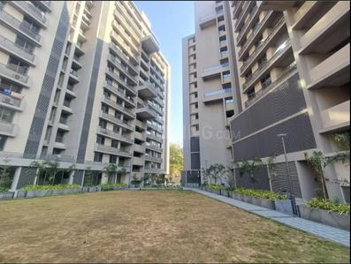 Image of 2095 Sq.ft 3.5 BHK Apartment / Flat for sale in Shivalik Sharda Harmony, University Area, Ahmedabad for Rs. 17500000