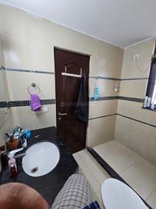 Bathroom Image of 1250 Sq.ft 3 BHK Apartment / Flat for sale in Unitech Uniworld Gardens 2, Sector 47 Gurgaon for Rs. 19500000