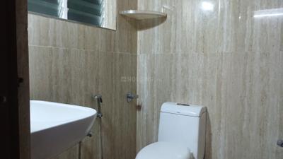 Bathroom Image of 650 Sq.ft 1 BHK Apartment / Flat for rent in Mahadevapura Bengaluru for Rs. 25000