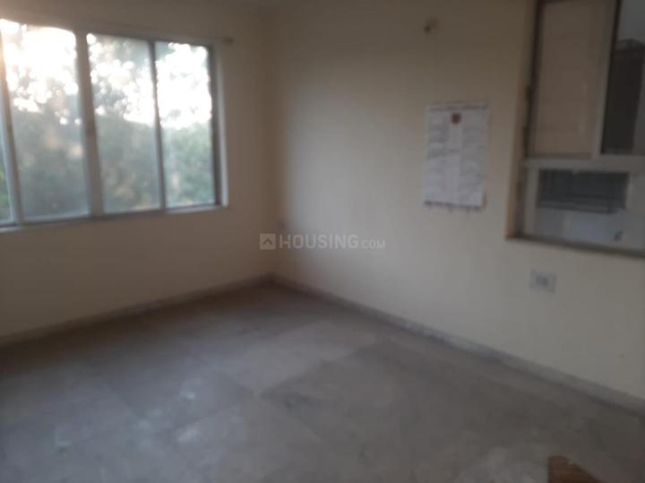 RAMESH HERMES GRAND STAND Main Image 1
