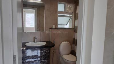 Bathroom Image of 1346 Sq.ft 2.5 BHK Apartment / Flat for sale in Prestige Lakeside Habitat, Gunjur Village Bengaluru for Rs. 20000000