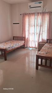 Bedroom Image of 1850 Sq.ft 3 BHK Apartment / Flat for rent in Maradu Kochi for Rs. 45000