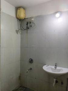 Common Bathroom Image of 909 Sq.ft 2 BHK Apartment / Flat for sale in Lodha Casa Rio, Palava Phase 1 Thane for Rs. 5200000