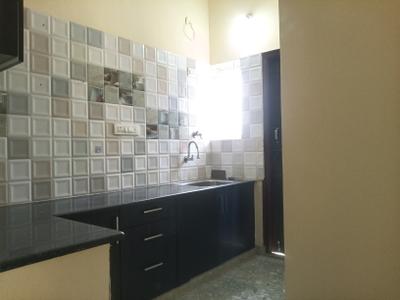 Kitchen Image of 750 Sq.ft 2 BHK Builder Floor for rent in Kammanahalli Bengaluru for Rs. 26000