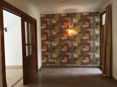 Bedroom Image of 2763 Sq.ft 3 BHK Builder Floor for rent in Panchsheel Park New Delhi for Rs. 120000