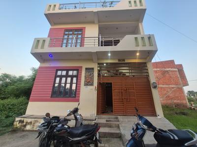 Image of 800 Sq.ft 2 BHK Builder Floor for rent in GSR Kalp City, Bijnor, Lucknow for Rs. 6000