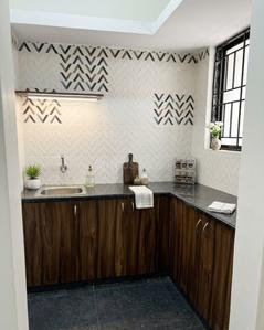 Kitchen Image of 550 Sq.ft 1 BHK Builder Floor for rent in Kodathi Bengaluru for Rs. 13500