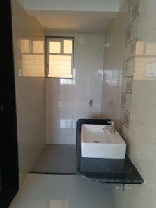 Bathroom Image of 1000 Sq.ft 2 BHK Apartment / Flat for rent in Karve Nagar Pune for Rs. 35000