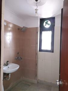 Common Bathroom One Image of 1850 Sq.ft 3 BHK Apartment / Flat for sale in Sector 7 Dwarka New Delhi for Rs. 26800000